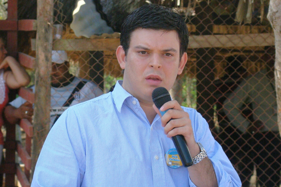 Alejandro Lyons fue gobernador entre 2012 y 2015. Lo sucedió Edwin Besaile.  / Archivo