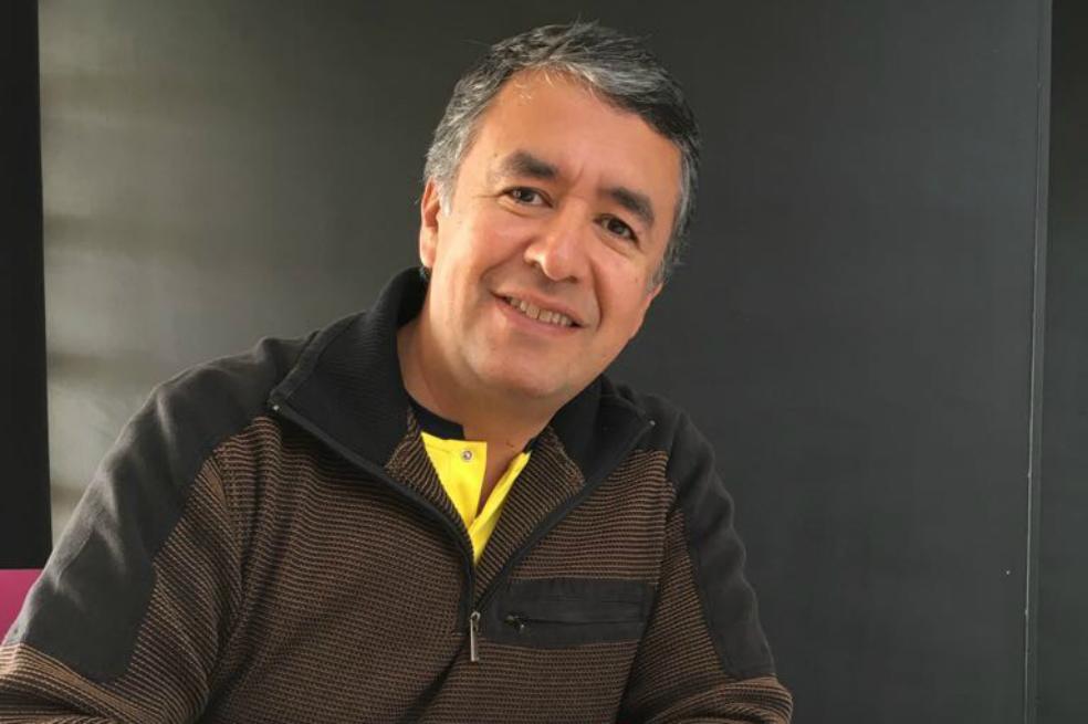 “Es impresionante ver la feria del libro de Abu Dhabi”: Dixon Moya
