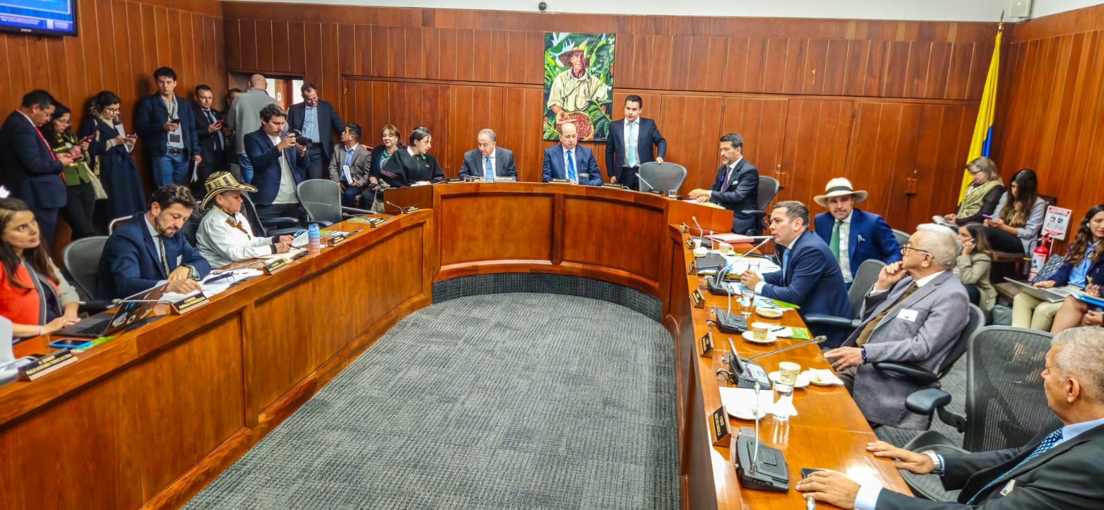 El Congreso sentó al Gobierno en varios debates esta semana, ¿por qué?