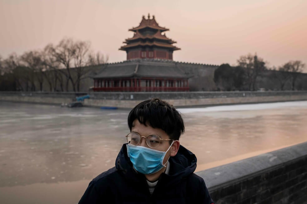 China bloquea más ciudades y prohíbe el comercio de animales salvajes para contener el coronavirus