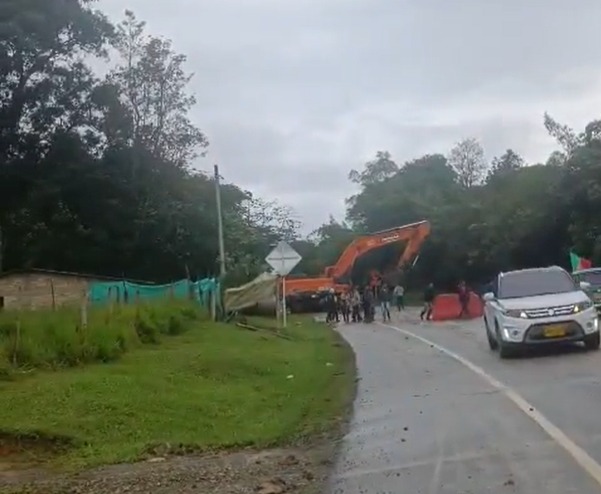 Bloqueo en la vía Panamericana completa más de 24 horas