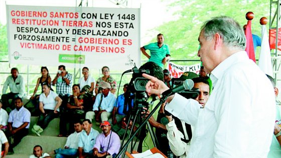 El nudo de las tierras despojadas