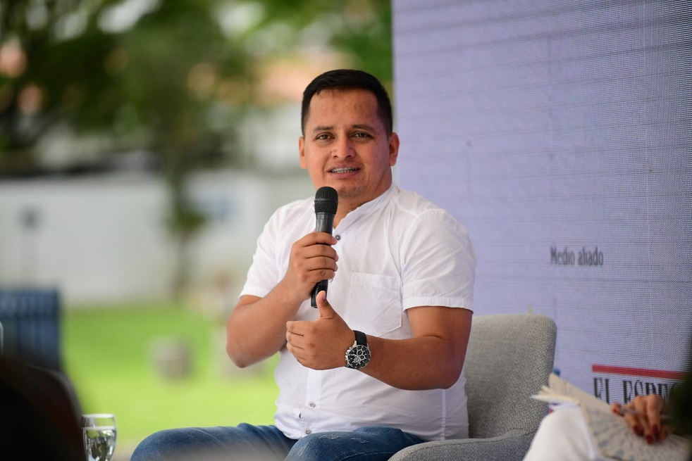 “En Colombia es más fácil montar un grupo armado que una empresa”