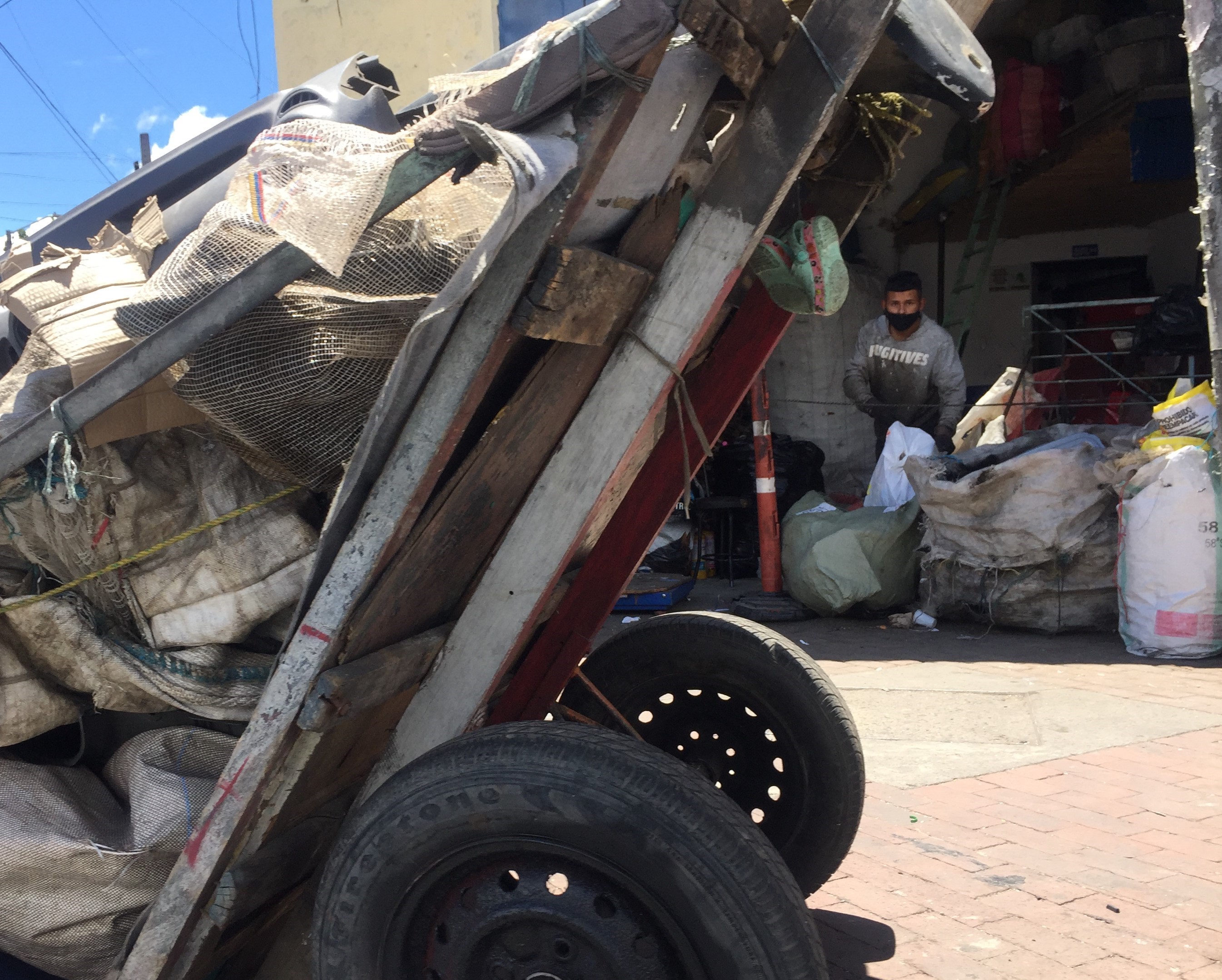 Migrantes ocultos en el mundo del reciclaje
