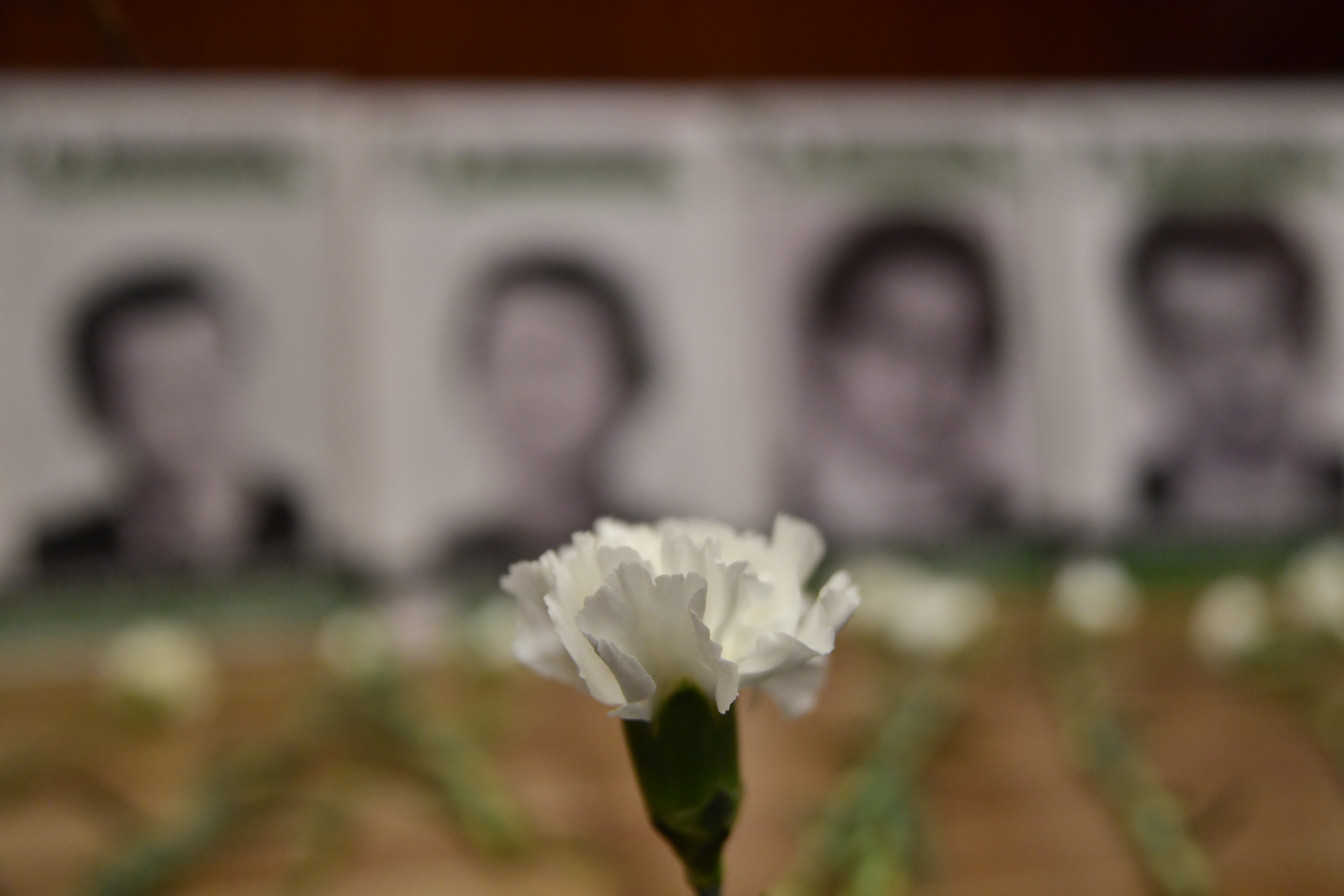 Graduación Póstuma Estudiantes de la Universidad Nacional