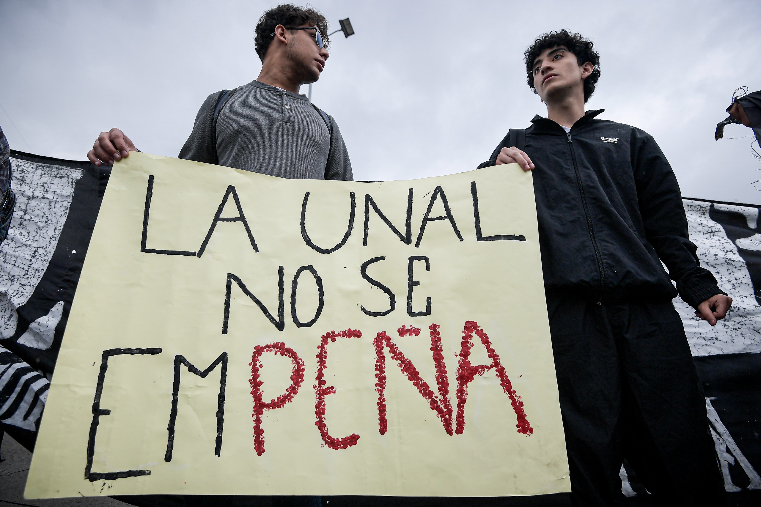 Así se vivió el plantón a las afueras de la U. Nacional, a la espera de las decisiones del CSU