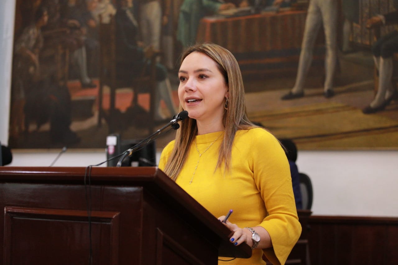 La nueva normalidad propuesta por Gloria Díaz¿Cómo organizaron el estudio del proyecto?