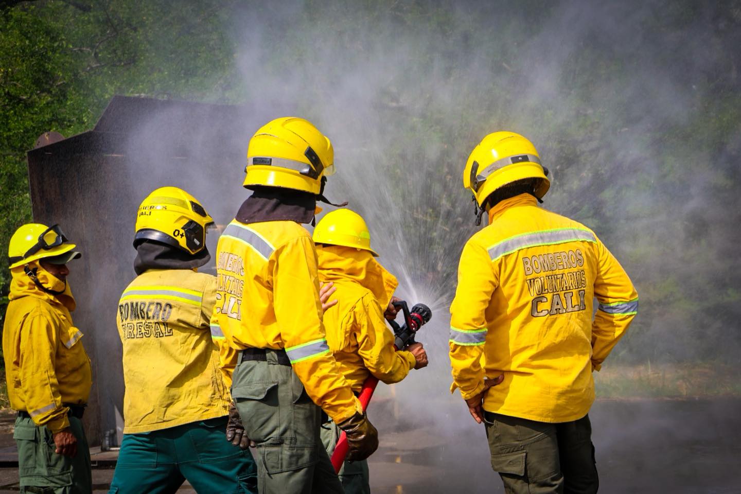 Niño de tres años y su mamá murieron en un incendio en el norte de Cali