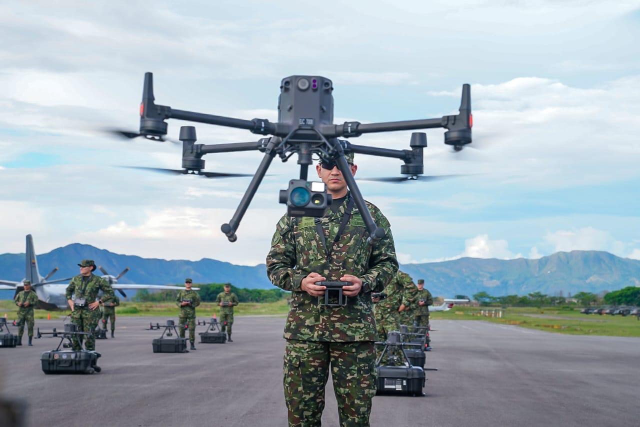 Fuerza Aeroespacial busca dron de inteligencia con el que perdió contacto en Cauca
