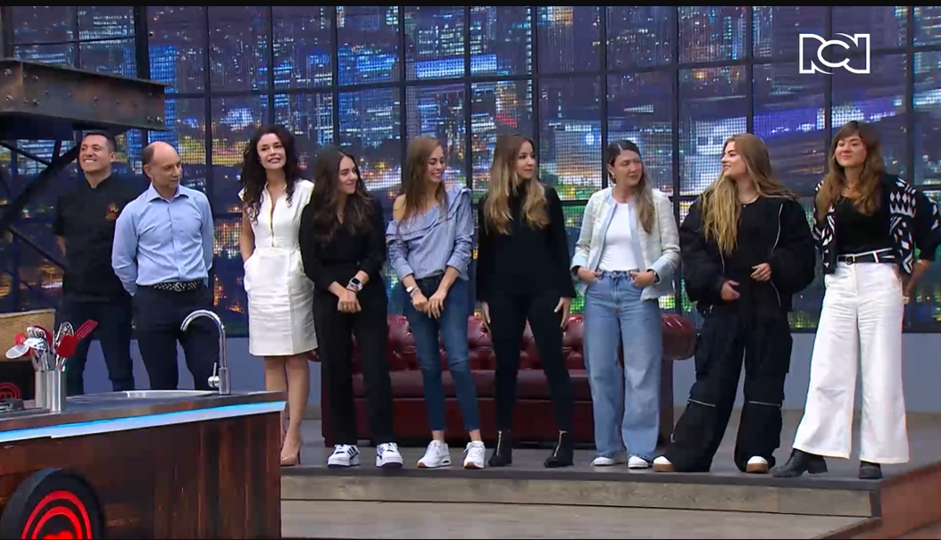 Nela González regañó a Adrián Parada por coqueteos a Flora Martínez en 'Masterchef'