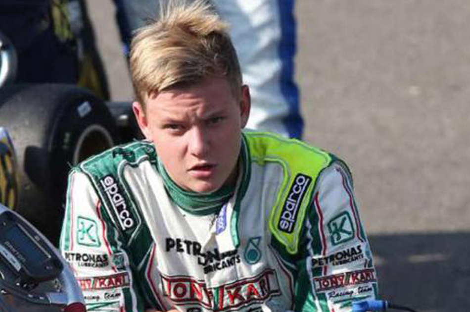 Revuelo mediático por el debut del hijo de Schumacher como piloto
