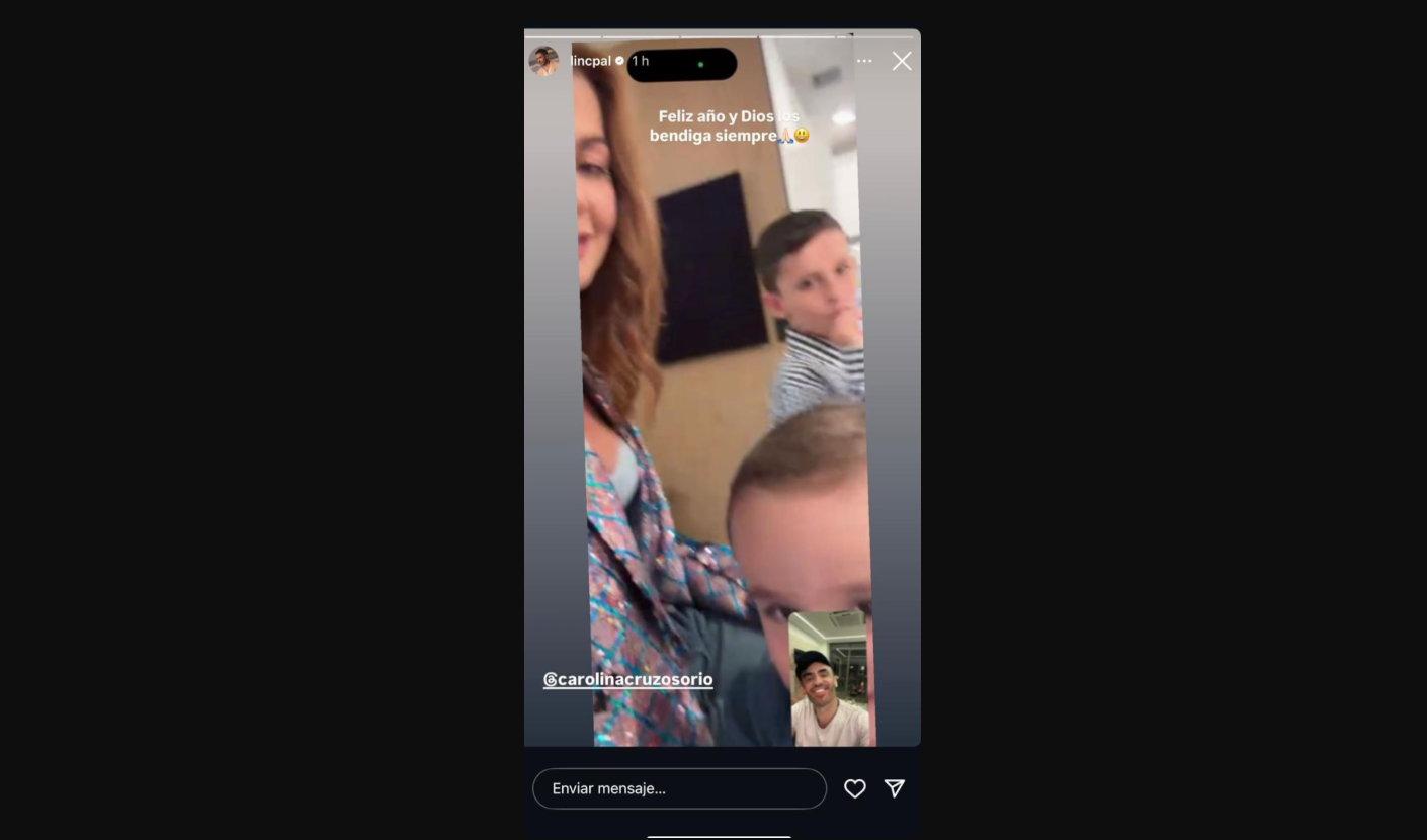 Lincoln Palomeque publicó mensaje de Año Nuevo que incluyó a Carolina Cruz