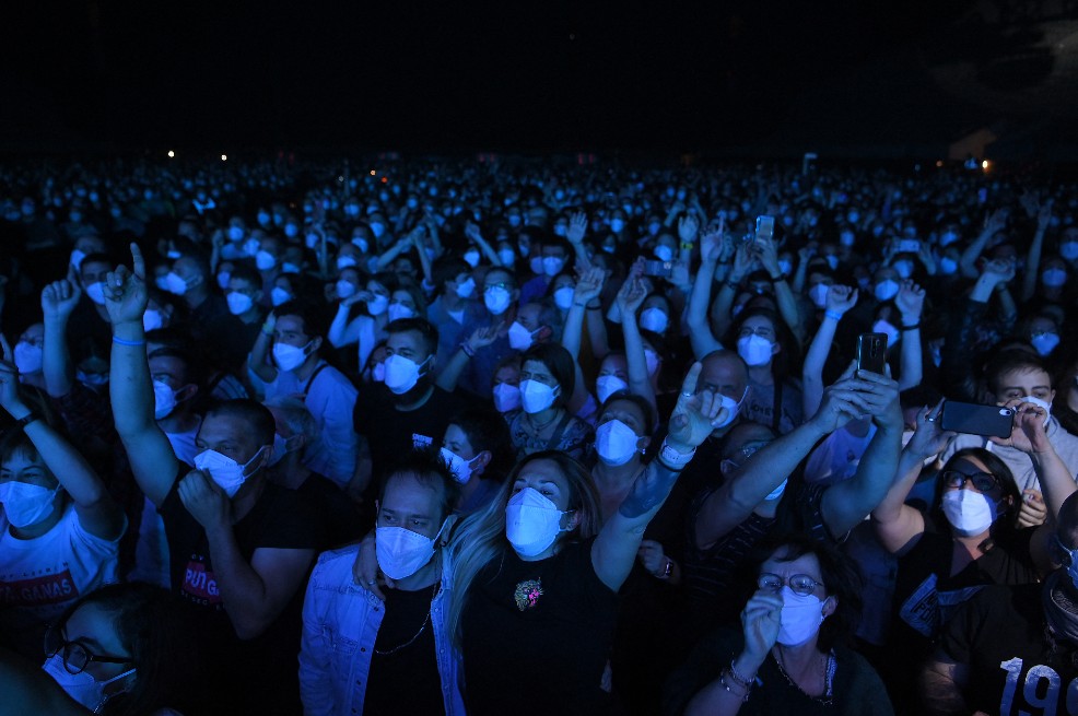 Experimento muestra cómo serían los conciertos en época de COVID-19