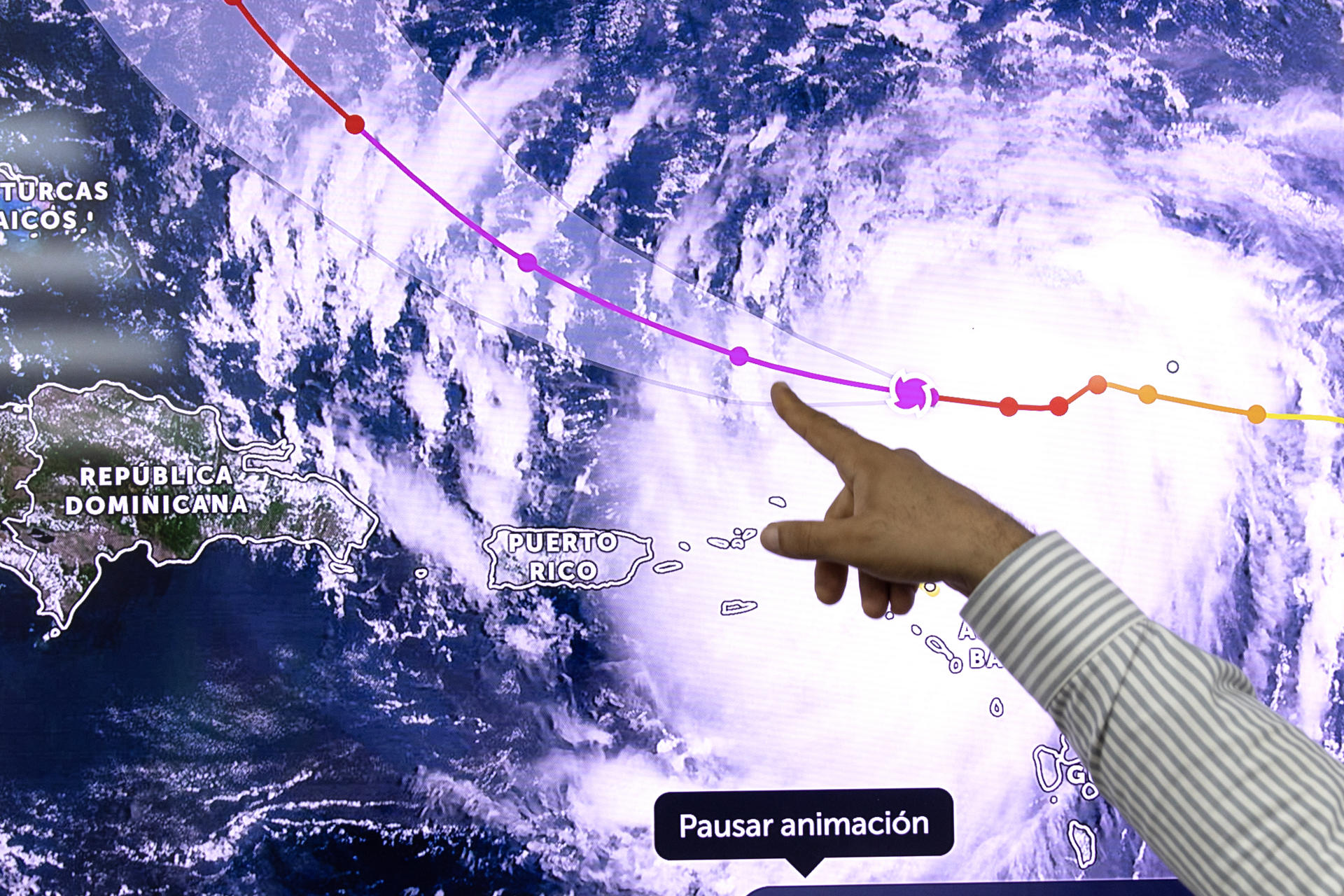 El huracán Erin alcanzó categoría 5 en su paso por el Atlántico: este es el pronóstico