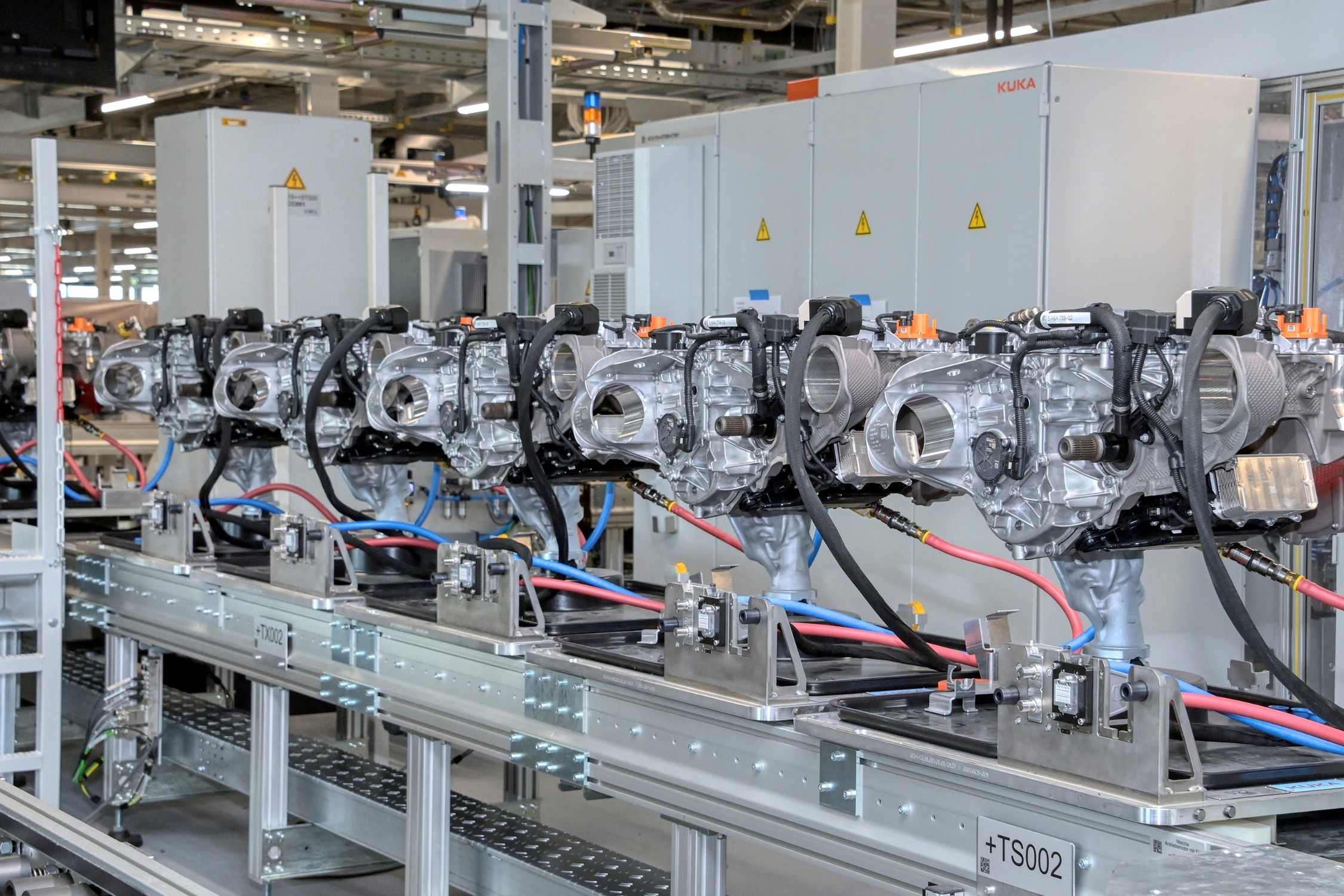 BMW impulsa la movilidad eléctrica con su tecnología eDrive de sexta generación