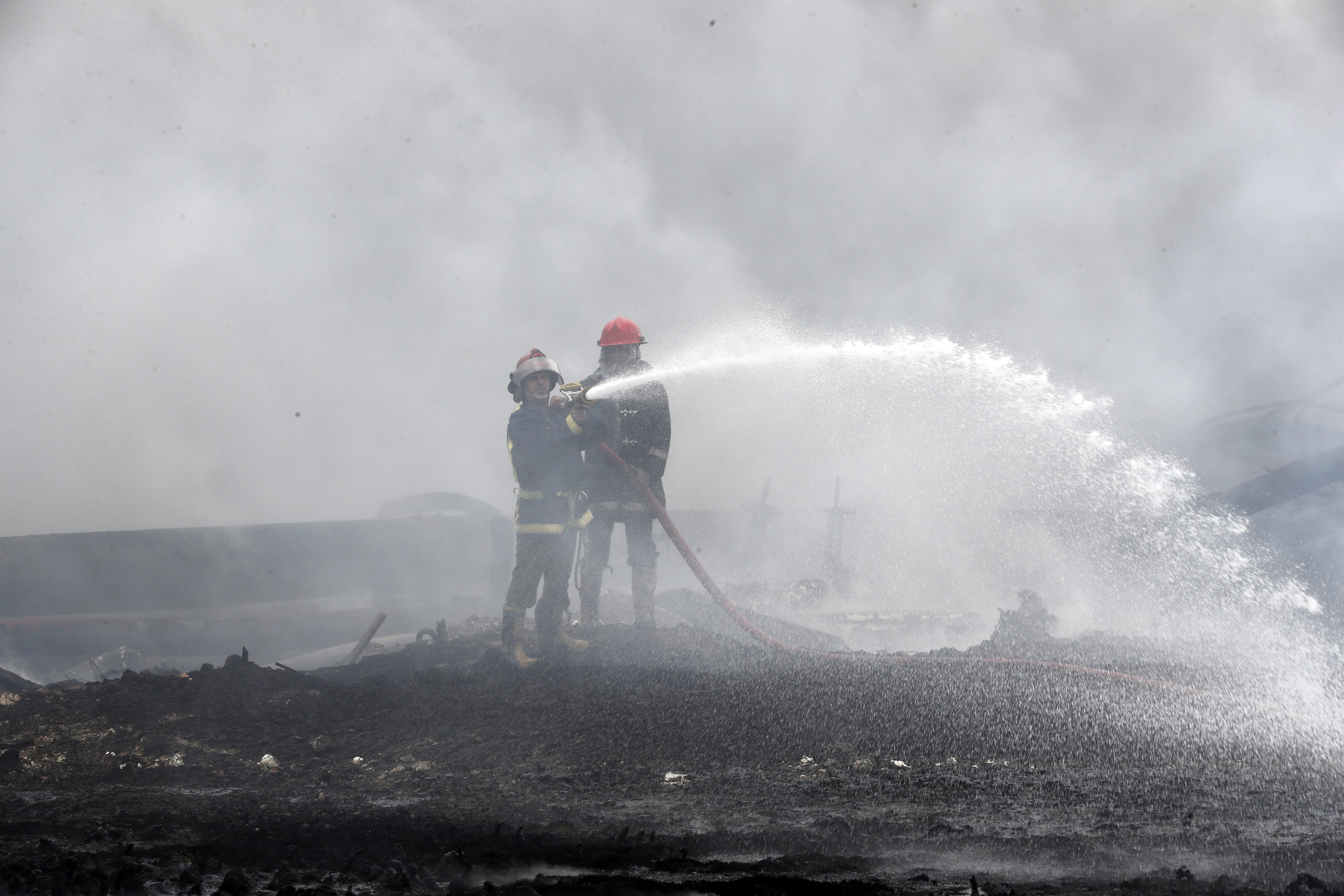 Así avanzan las operaciones para controlar el incendio en Cuba, ¿qué ha pasado?