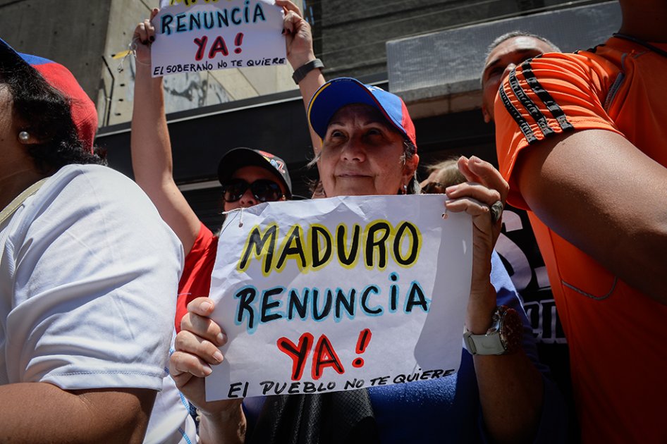 Oposición venezolana moviliza sus fuerzas para exigir renuncia de Maduro