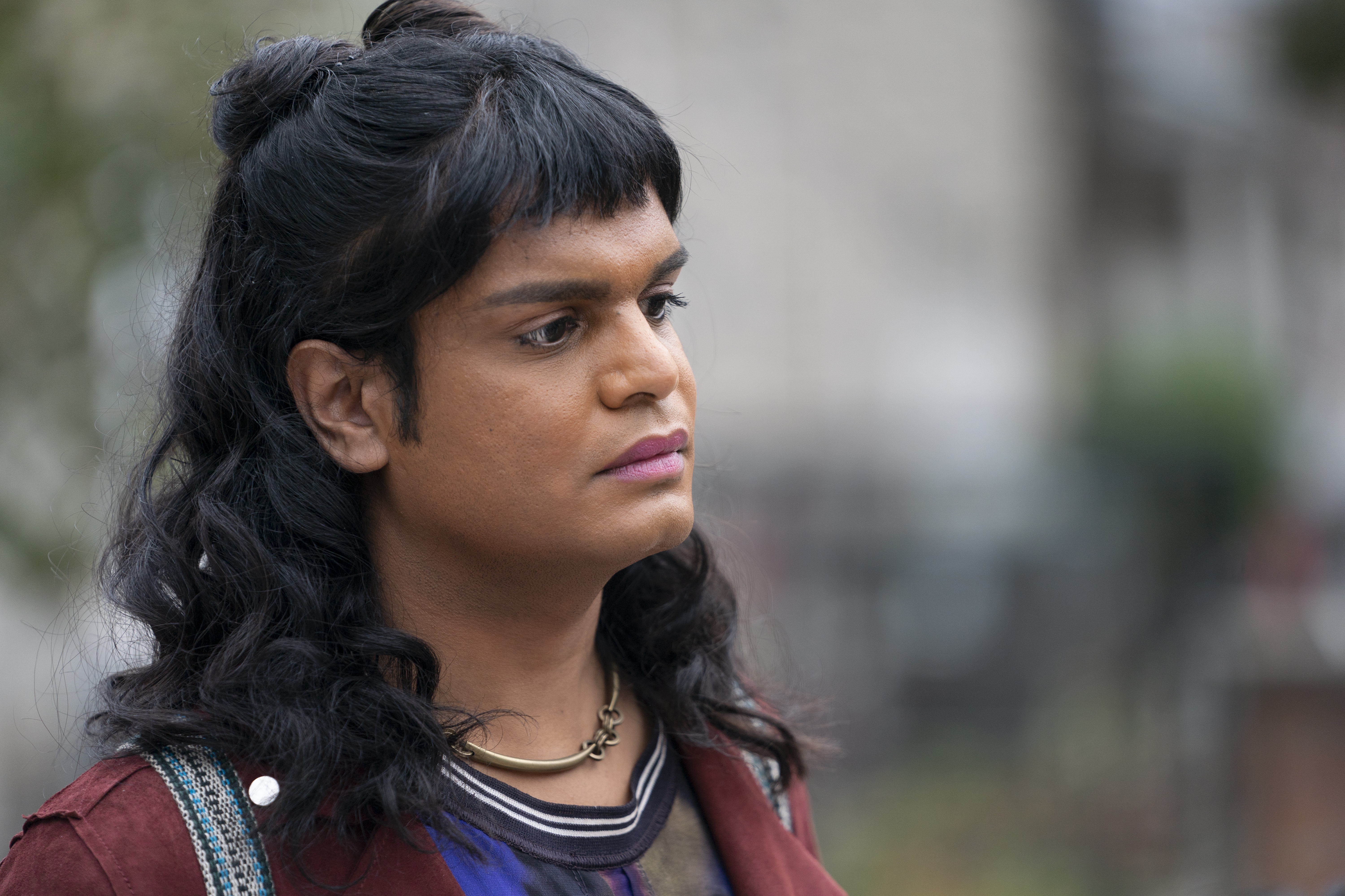 La serie de comedia de HBO Max “Sort Of” se estrena el 18 de noviembre