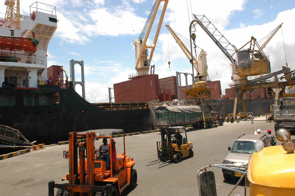 Manufacturas europeas a la baja