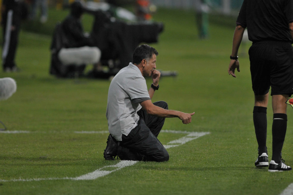Entre héroe y villano