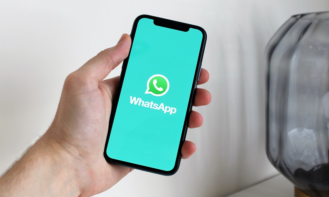 WhatsApp permitirá sincronizar los estados con las historias de Facebook
