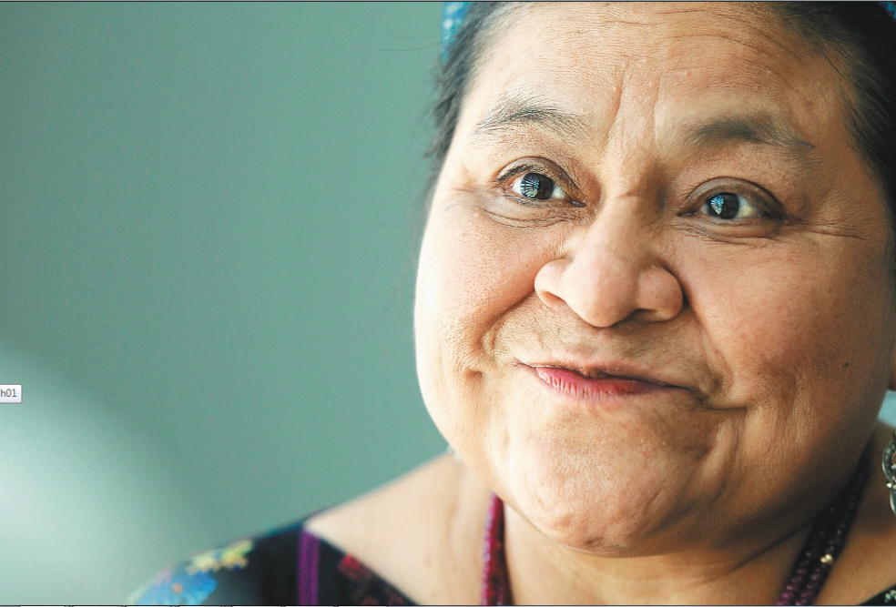 «Colombia se puede desarrollar sin venderse a las transnacionales»: Rigoberta Menchú