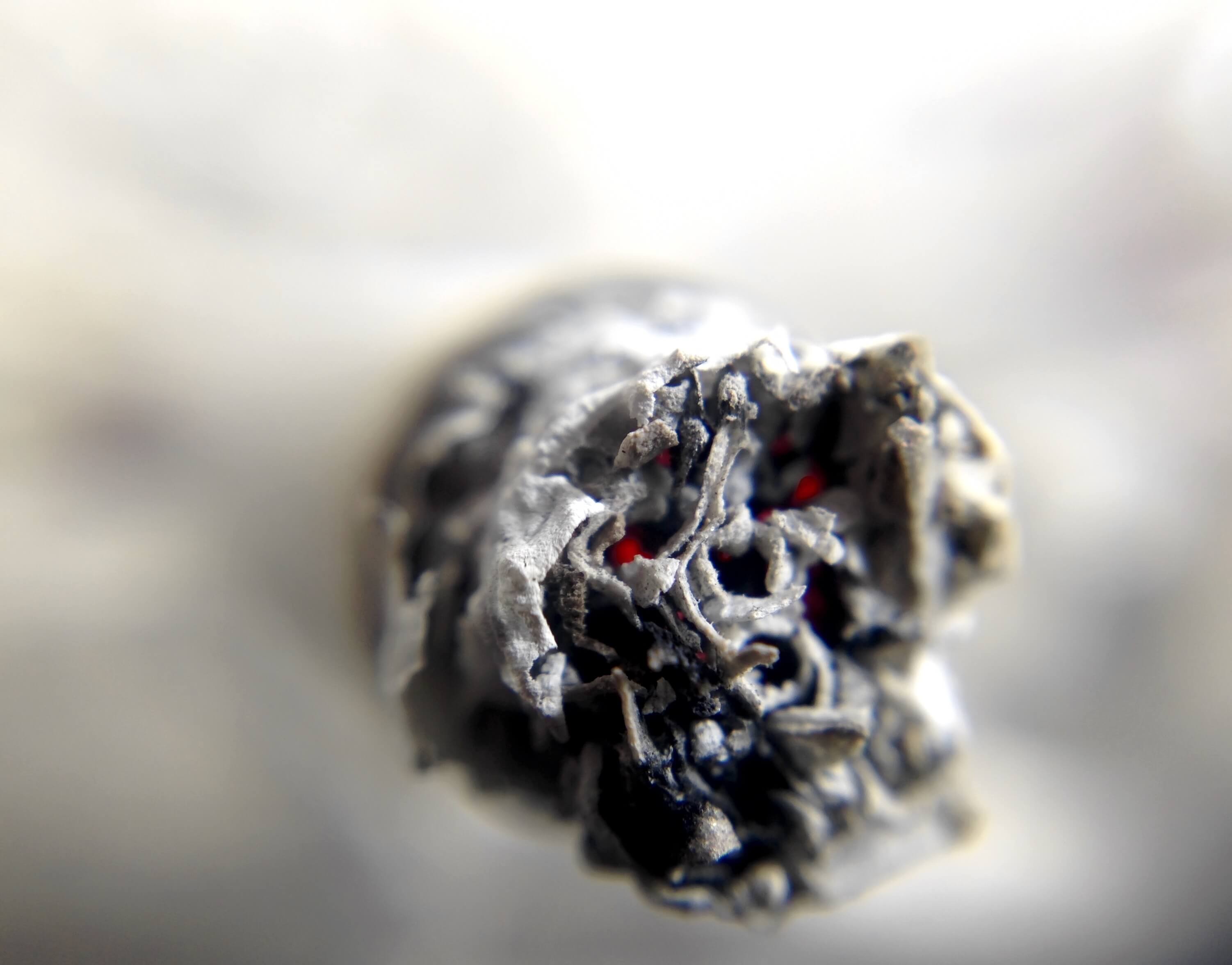 Se cae en primer debate proyecto que aumentaba impuesto al tabaco