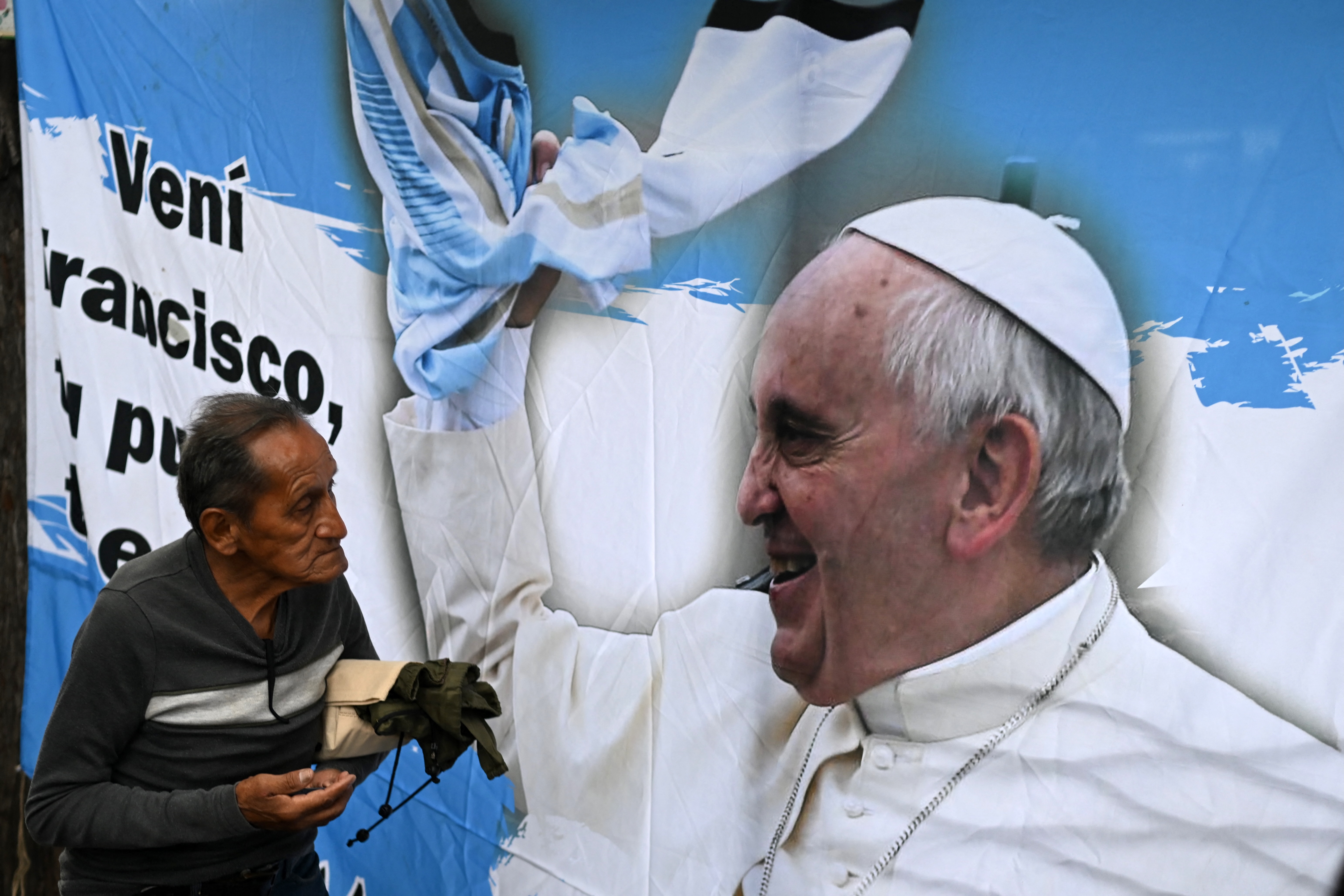 Flores, el fútbol y las villas: las huellas del papa Francisco en Buenos Aires