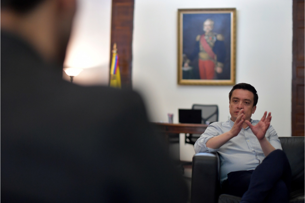 Gustavo García es el ministro encargado del Interior y advierte que, desde su punto de vista, el Gobierno sí puede tener mayorías en el Congreso.