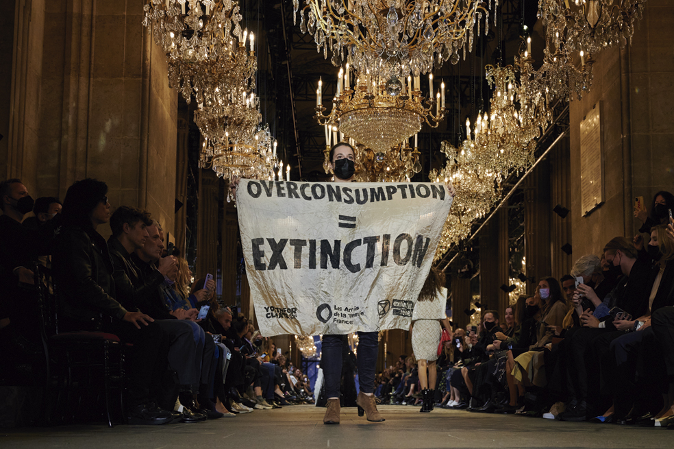 La UE aprueba normativa contra la moda rápida