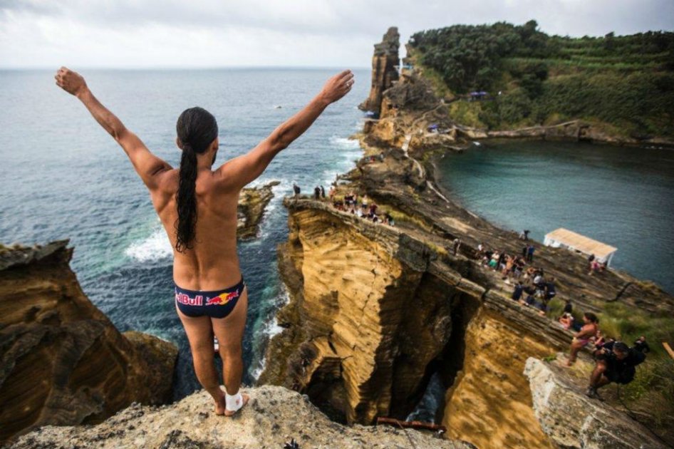 Orlando Duque iniciará su participación en el Red Bull Cliff Diving 2016. Foto: Red Bull