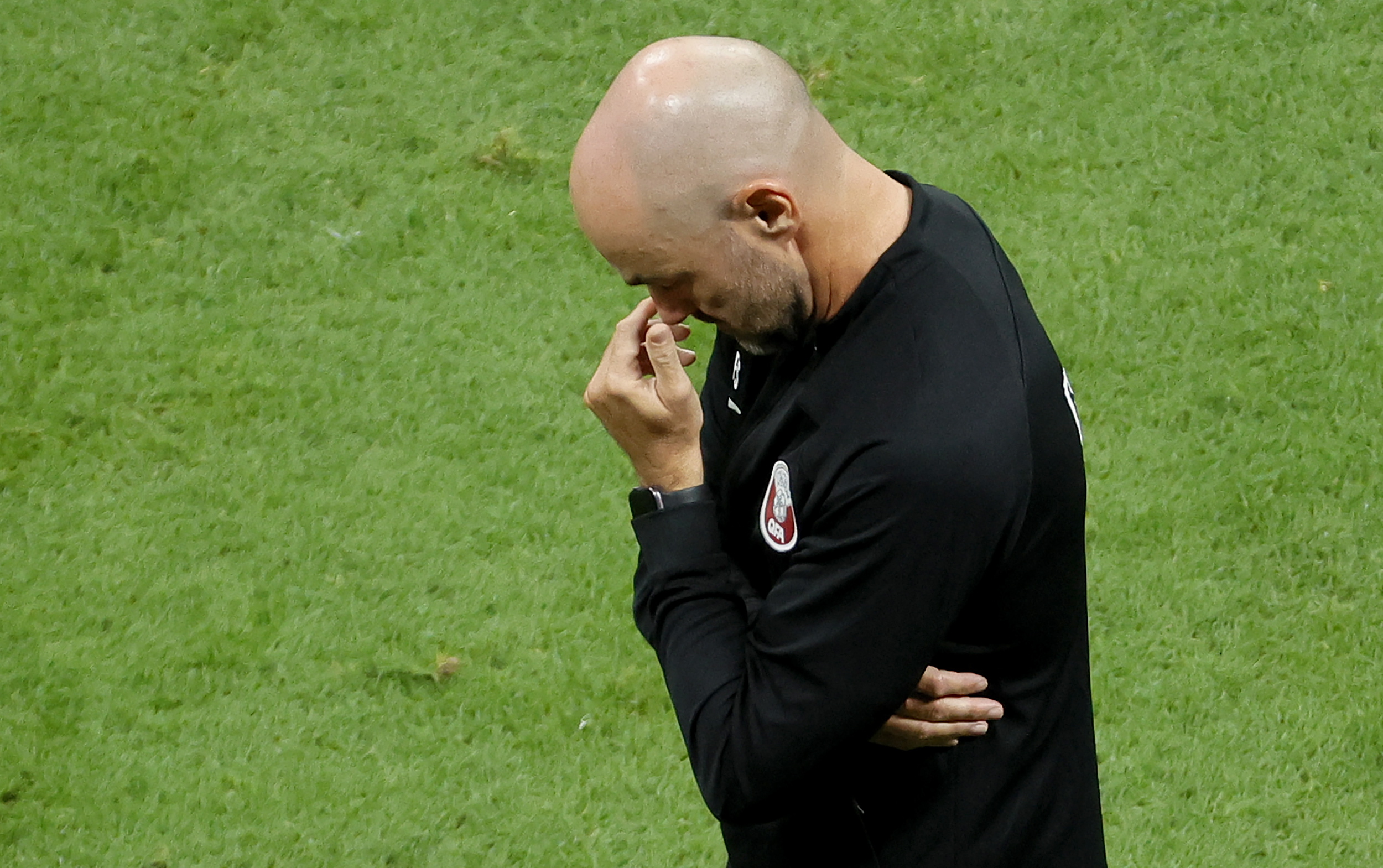 Al Khor (Qatar), 20/11/2022.- Head coach Felix Sanchez of Qatar during the FIFA World Cup 2022 group A Opening Match between Qatar and Ecuador at Al Bayt Stadium in Al Khor, Qatar, 20 November 2022. (Mundial de Fútbol, Catar) EFE/EPA/Ronald Wittek