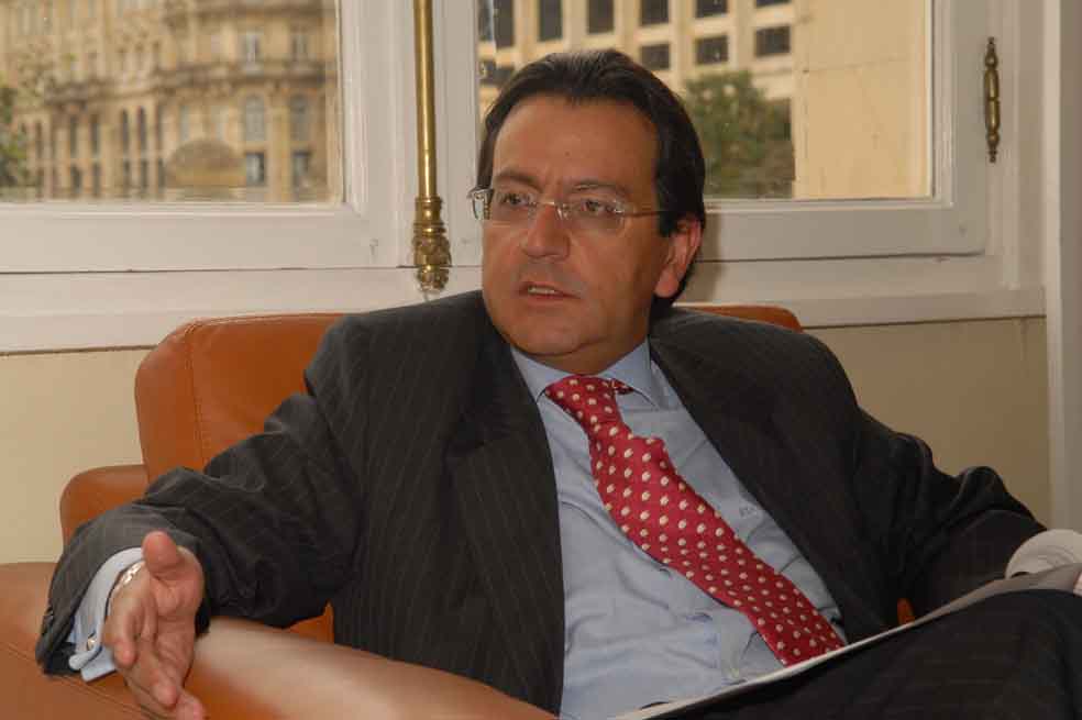 «La mitad del país finge demencia»