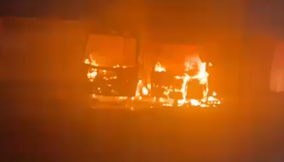 Dos buses de Sobusa se incendiaron en parqueadero de Soledad