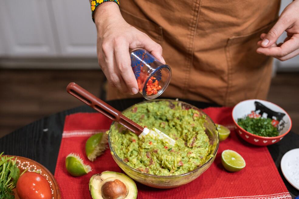 Guacamole para tu asado: la receta fácil y deliciosa que necesitas