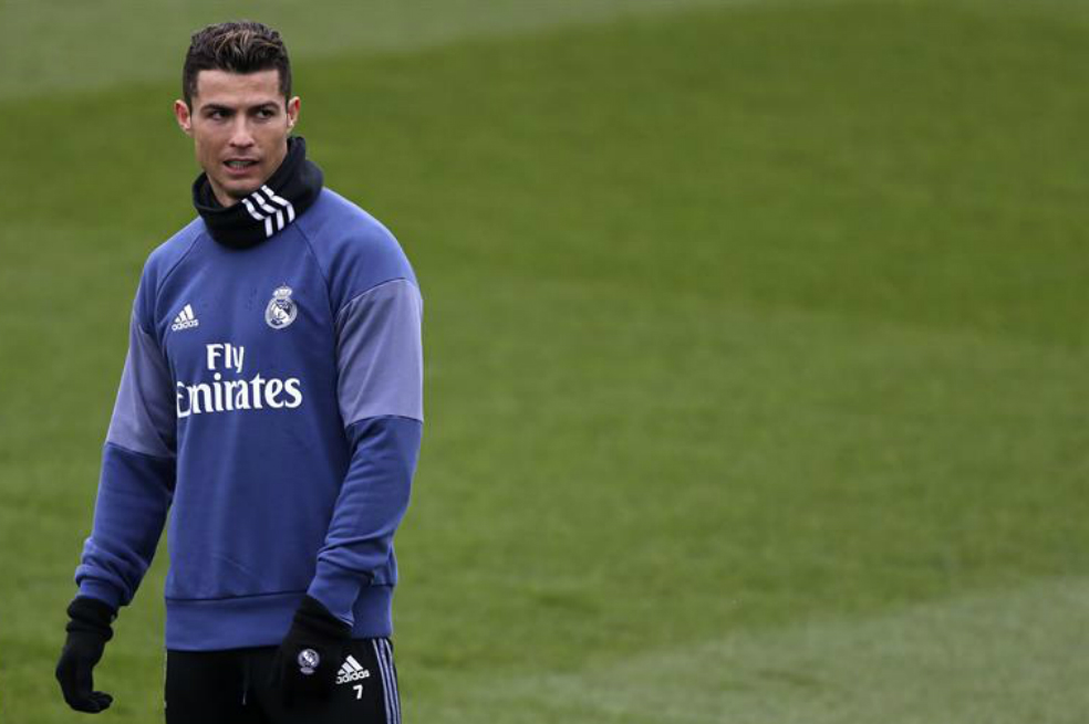 Cristiano Ronaldo se entrenó de forma diferenciada