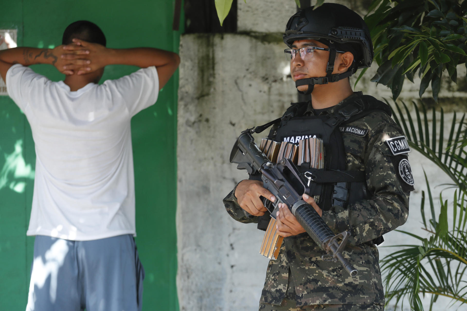 El Salvador: 427 muertes de personas bajo custodia desde 2022