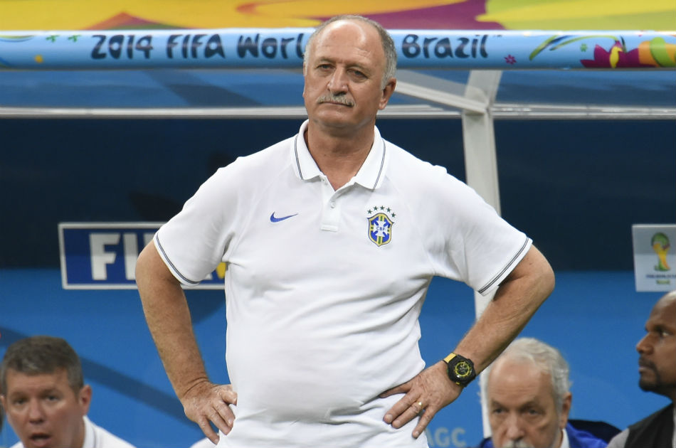 Scolari no es más el técnico de la Selección de Brasil