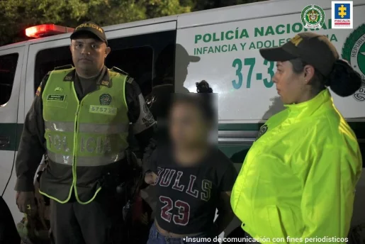 A la cárcel, mujer que supuestamente grababa pornografía infantil con su bebé
