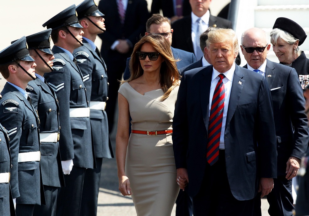 Trump llega a Londres para iniciar su visita oficial