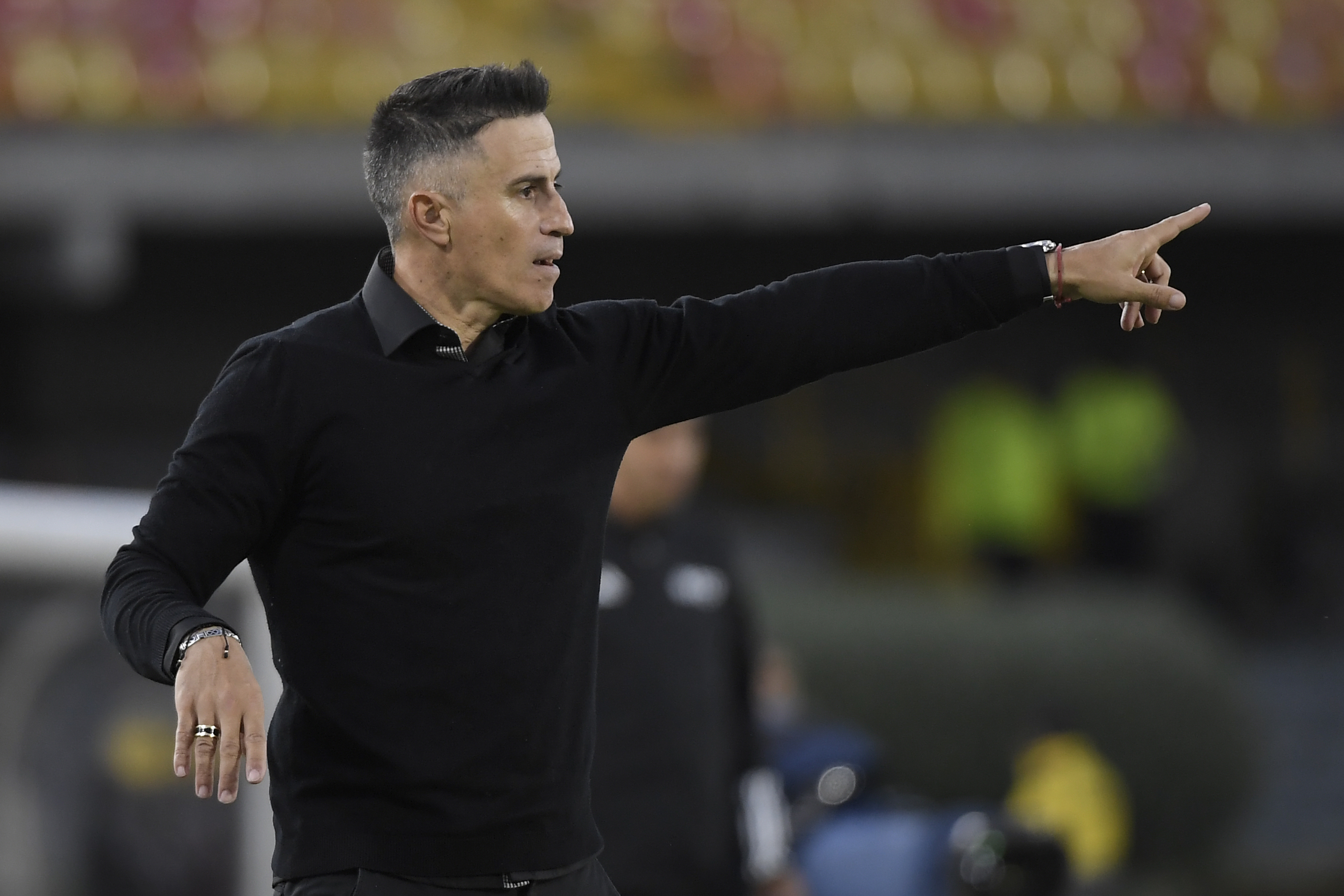 ¿Pablo Peirano en riesgo? Esto pasará si Santa Fe se despide de la Libertadores