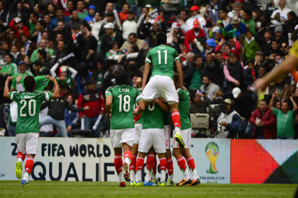México ganó y se acerca al sueño mundialista de Brasil 2014