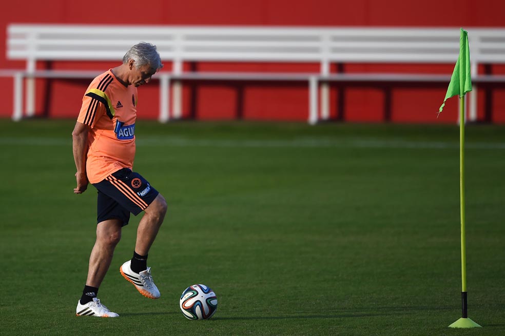 Pékerman dio el «sí», pero con condiciones