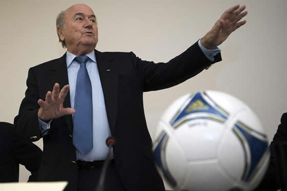 Blatter admite que es «difícil» luchar contra el amaño de partidos