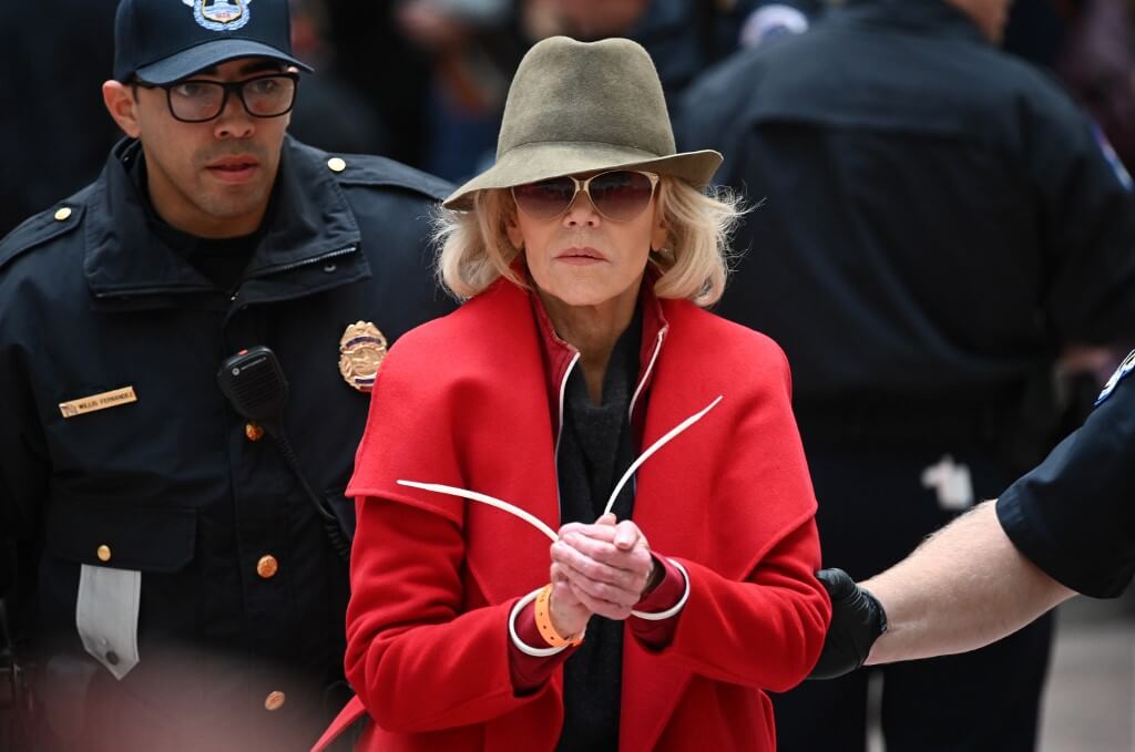Jane Fonda fue detenida durante protesta contra cambio climático