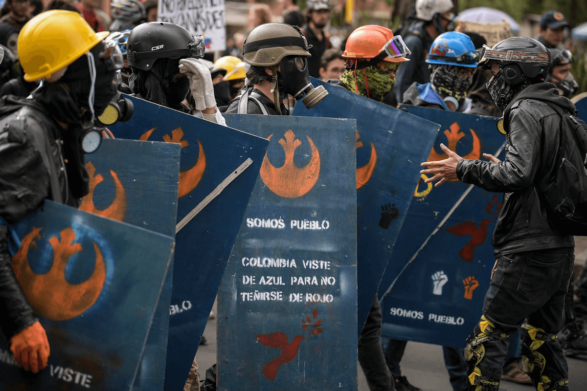 Imágenes: así transcurren marchas de este 19 de diciembre en Bogotá