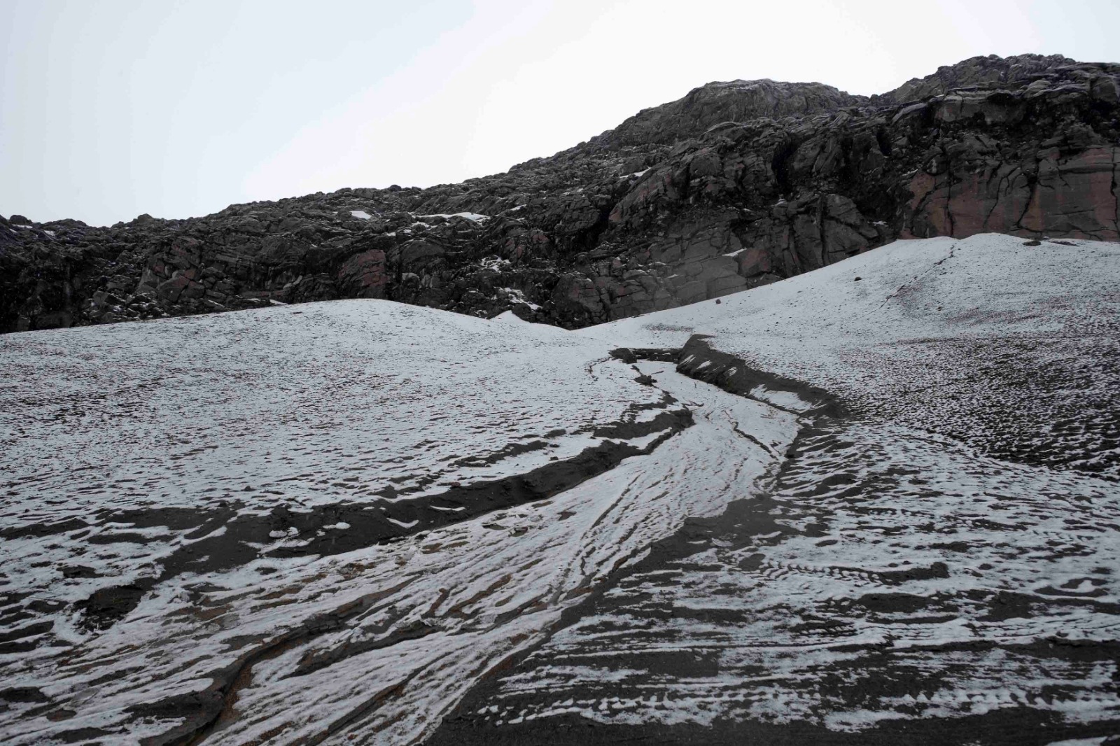 Minambiente autoriza proyecto exploratorio de geotermia en el Macizo Volcánico del Ruiz