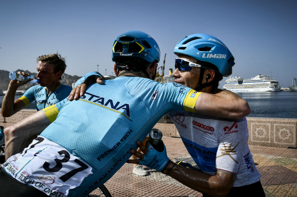 López y Hodeg, luchando en la Vuelta a Abu Dhabi