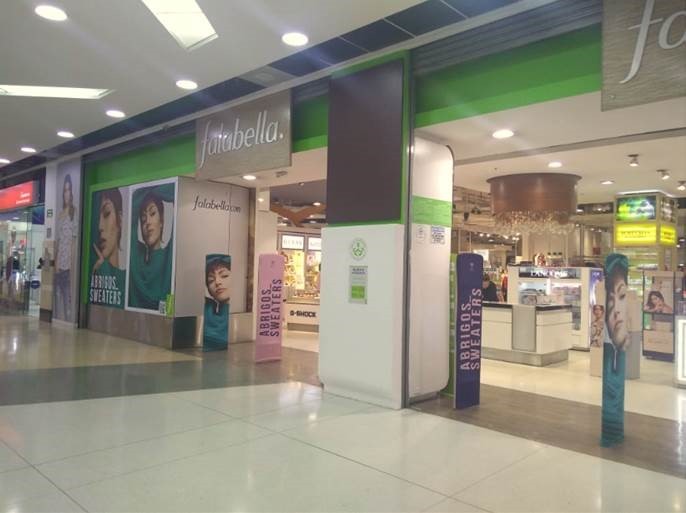 Hallaron tres petardos en centros comerciales de Bogotá: avanza la investigación