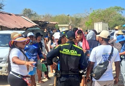 Desmontan retenes de nativos que impedían el ingreso de comida en Barú